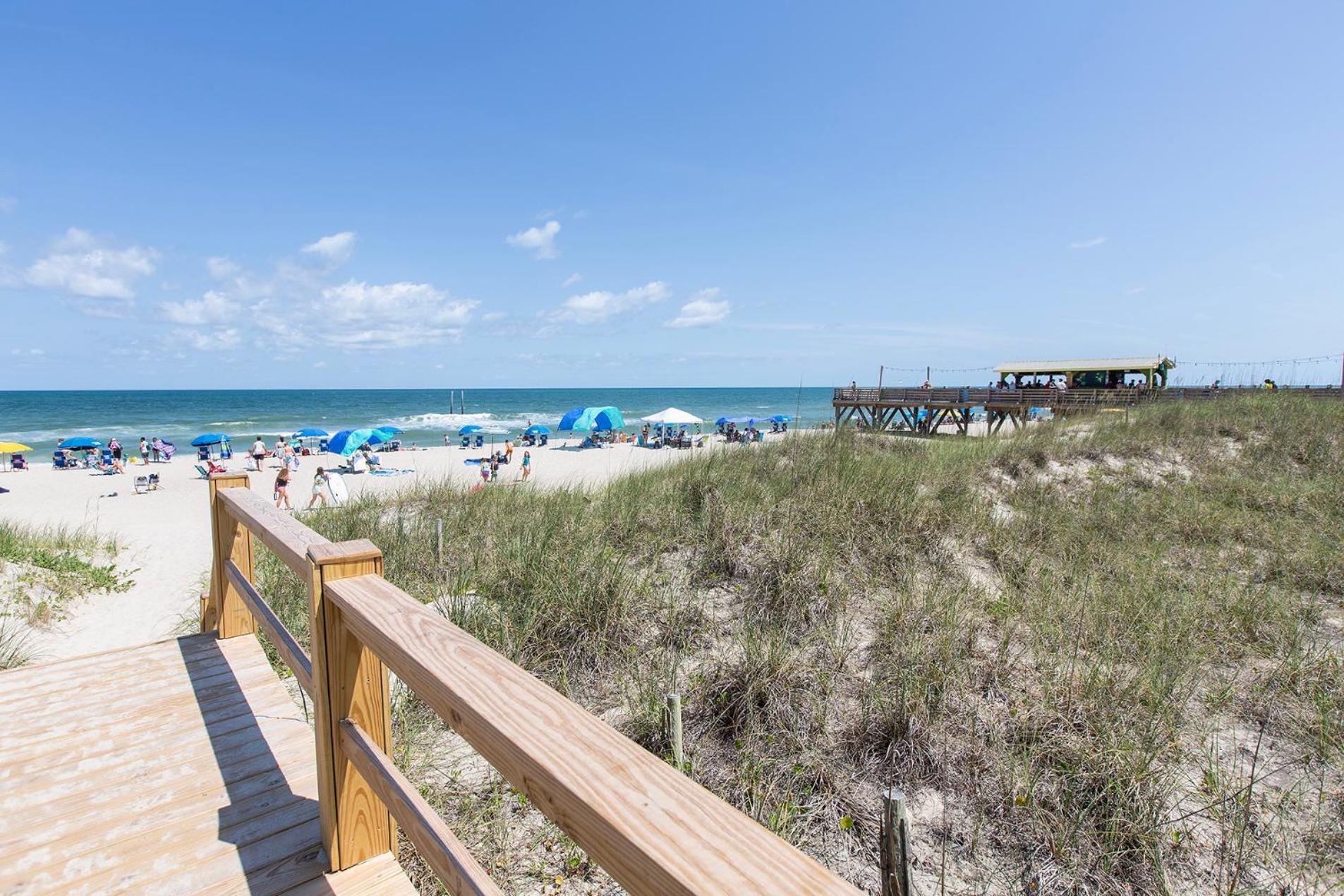 Golden Sands Oceanfront Hotel Carolina Beach Eksteriør billede