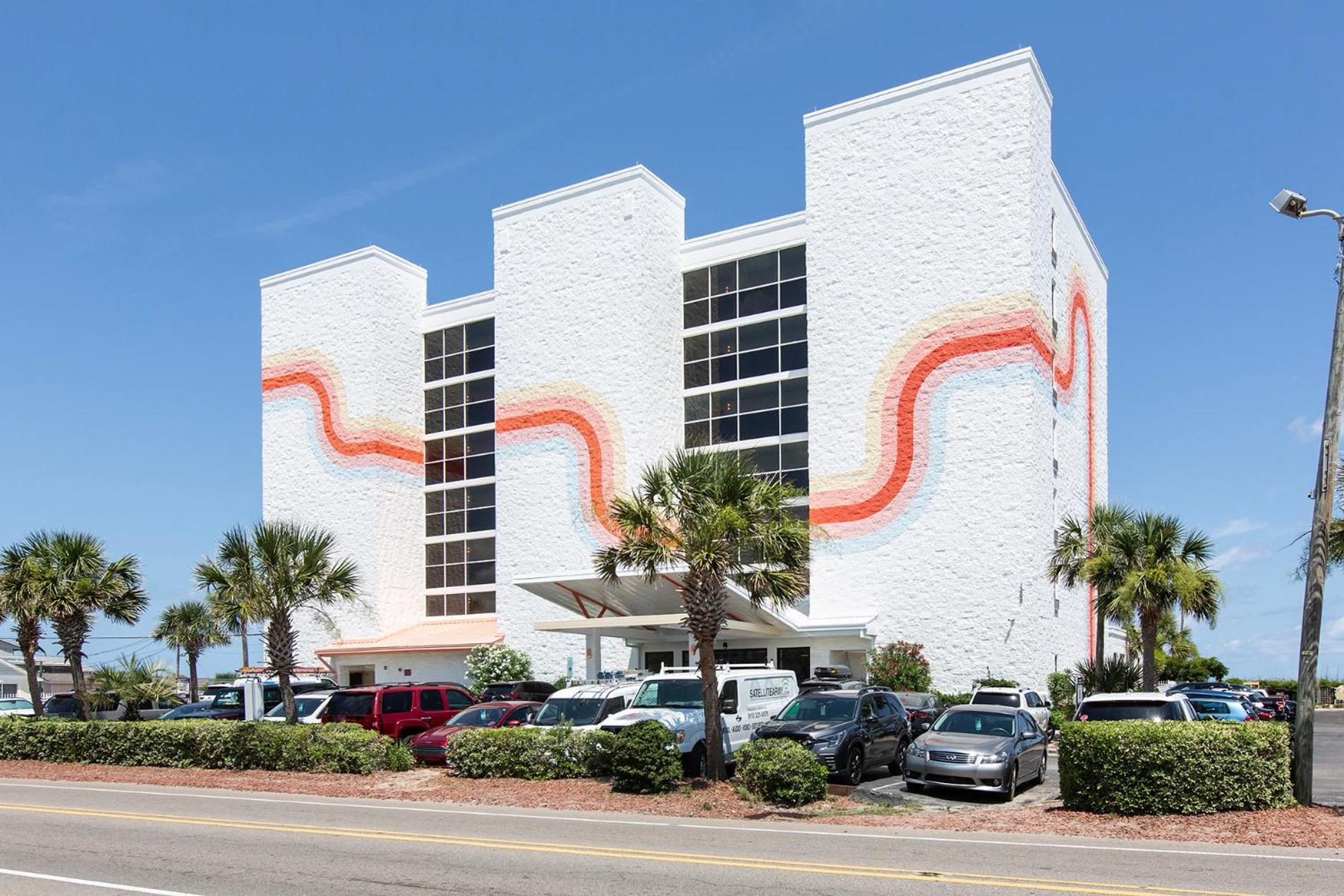 Golden Sands Oceanfront Hotel Carolina Beach Eksteriør billede