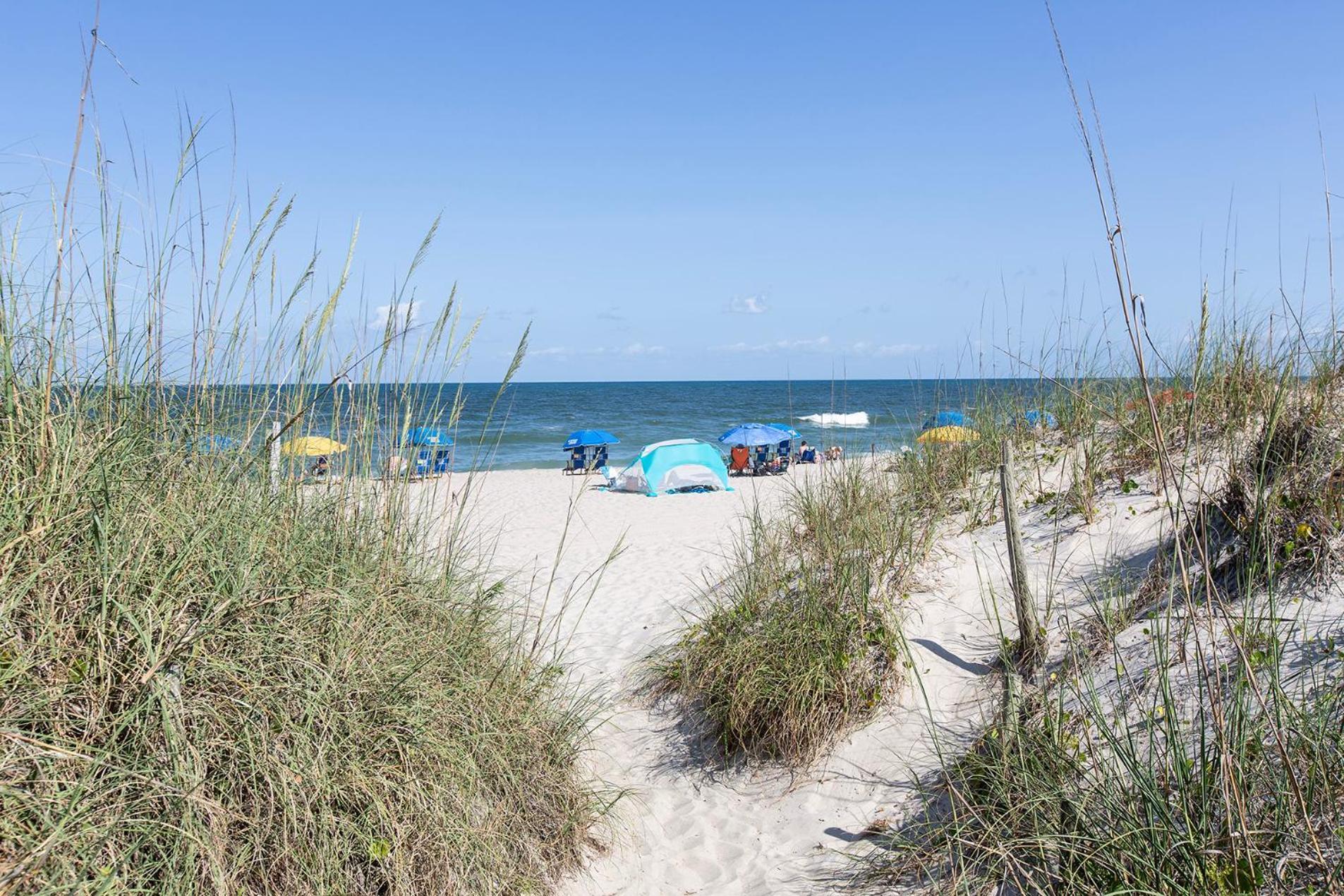 Golden Sands Oceanfront Hotel Carolina Beach Eksteriør billede