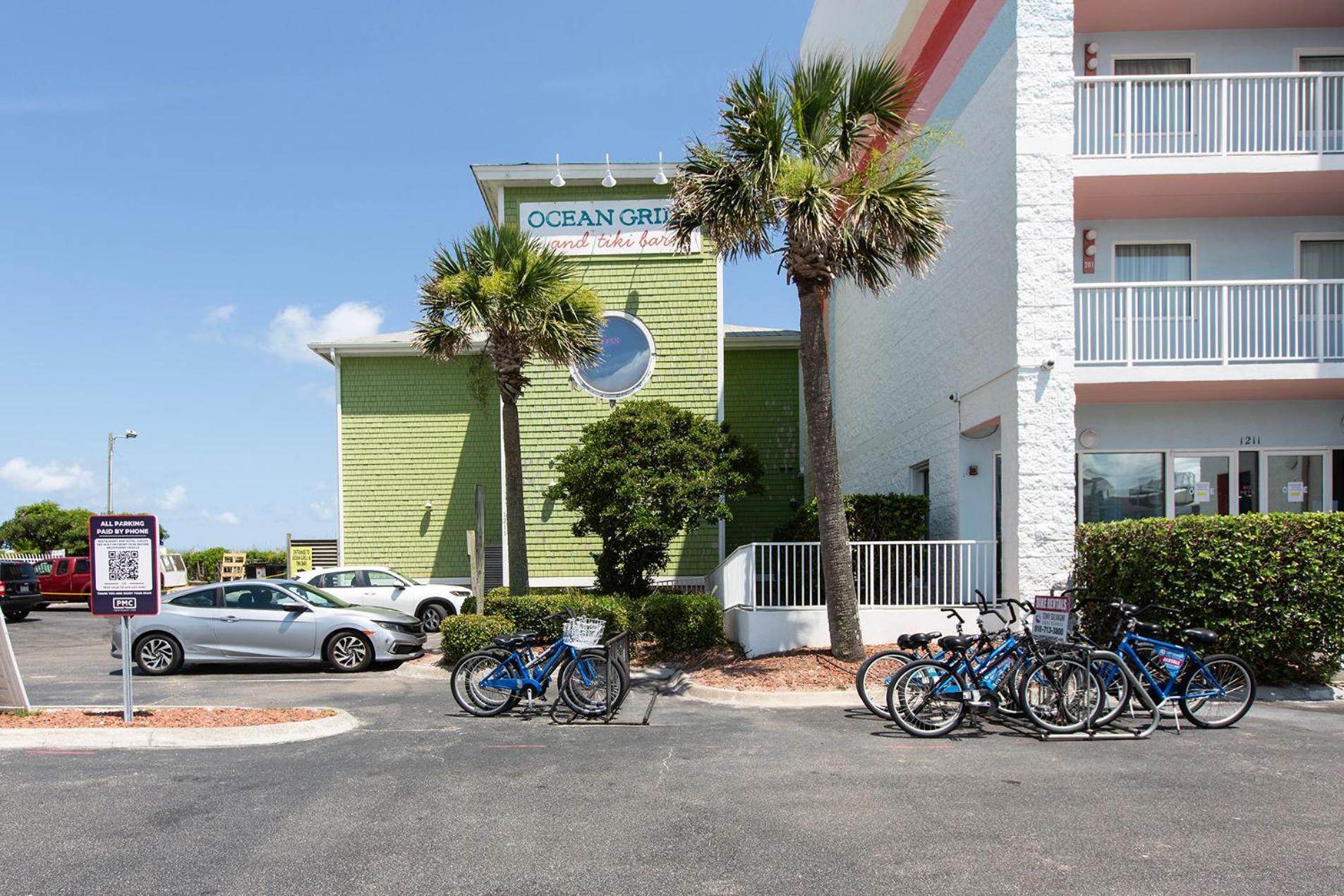 Golden Sands Oceanfront Hotel Carolina Beach Eksteriør billede